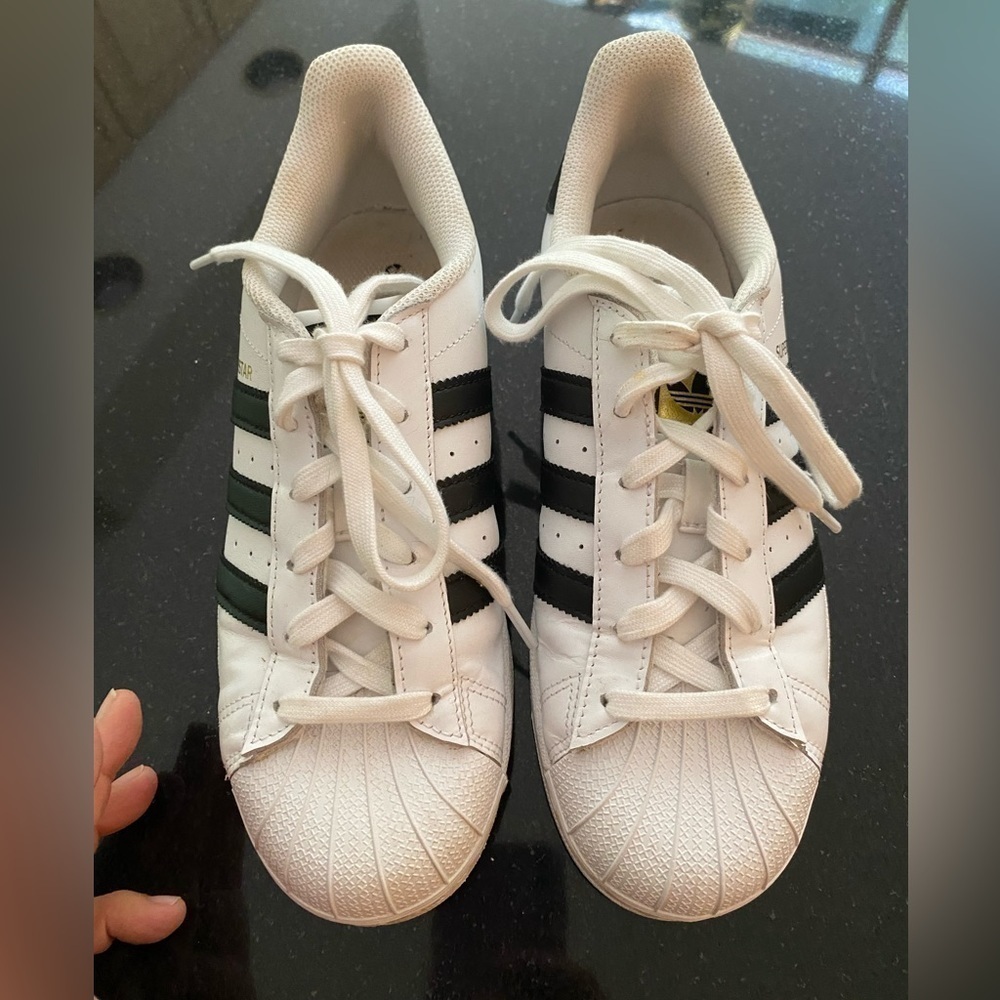 adidas SUPERSTAR 82 Sneaker Cloud White Core Black 7 1/2